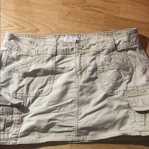 A almost brand new cargo skirt from Aeropostale